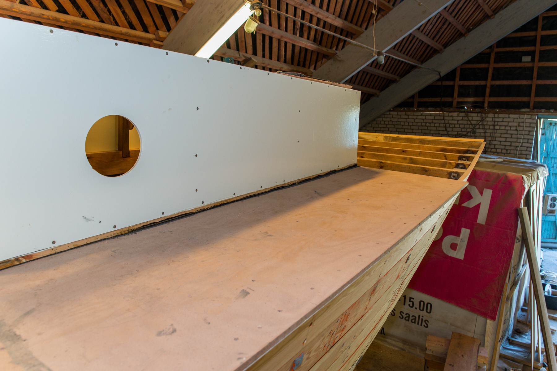 20150507-Lauka-lestalaev-106.jpg - 5.05.2015 Keretööd. Foto Mart Mõniste