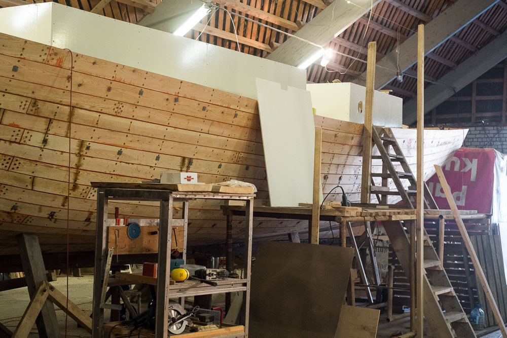 TX_15_03_F6606_W.jpg - 16.03.2015 Viskiplangu löömine. Foto Toomas Kokovkin