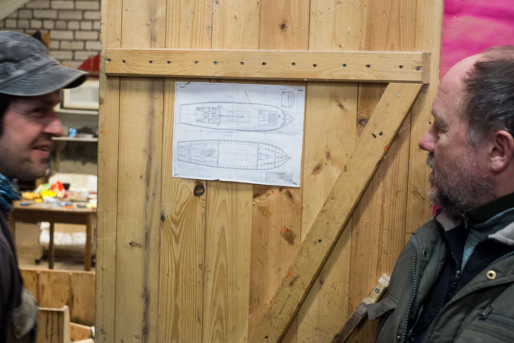 TX_15_03_F6645_W.jpg - 16.03.2015 Viskiplangu löömine. Foto Toomas Kokovkin