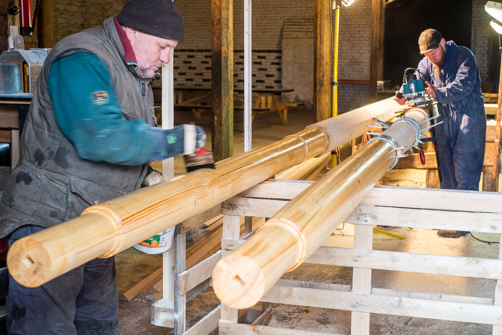 TX_15_03_F6831_W.jpg - 31.03.1015 Mastide tegemine. Foto Toomas Kokovkin