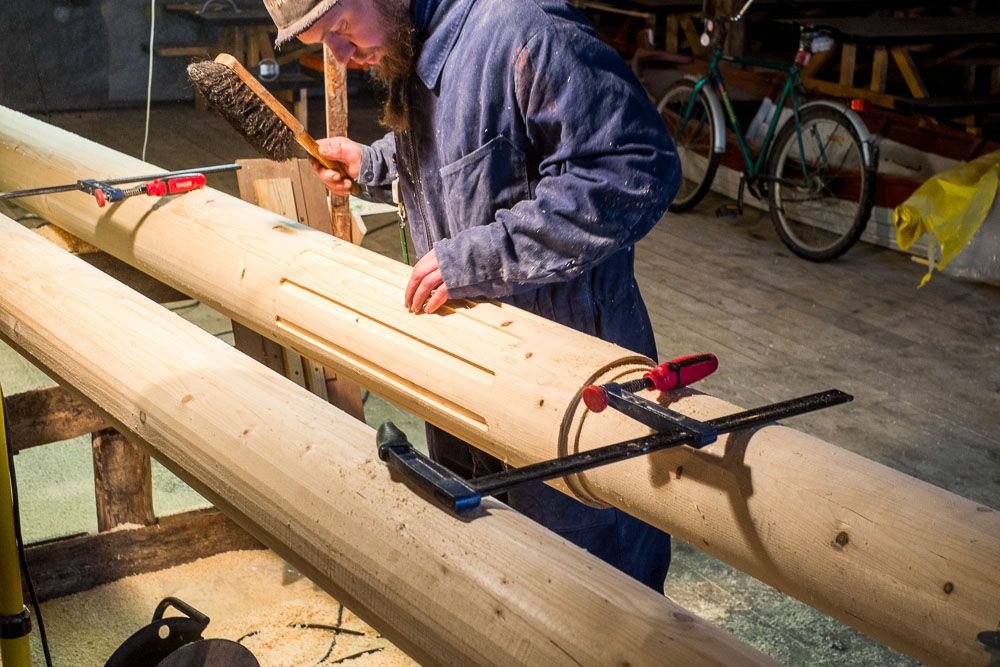 TX_15_03_F6832_W.jpg - 31.03.1015 Mastide tegemine. Foto Toomas Kokovkin